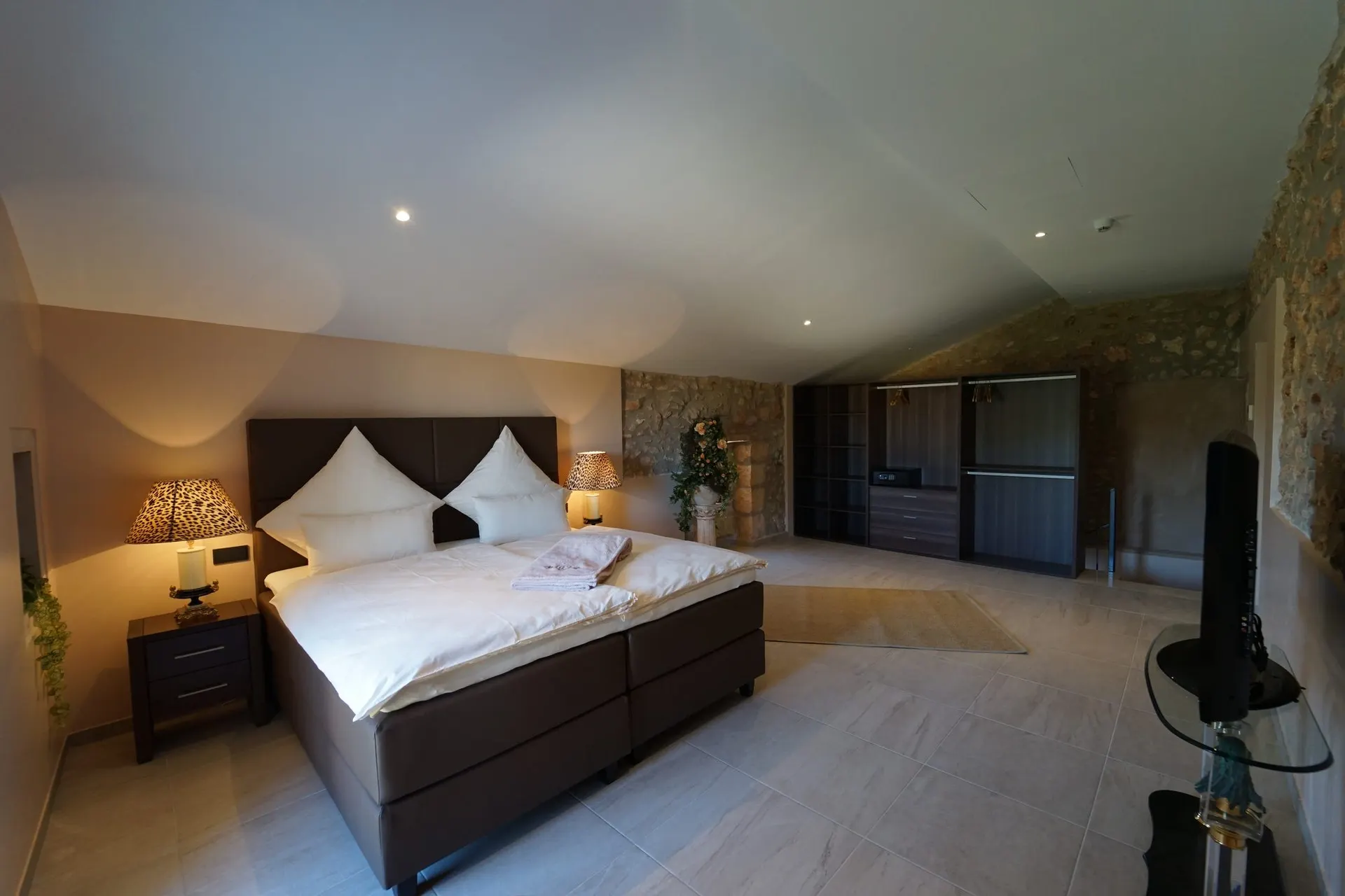 Deluxe Suite — Schlafgemach mit Kingsize-Bett, Residencia De Tío Mallorca